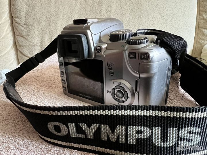 Зеркальный фотоаппарат