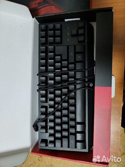 Red Square Tesla TKL RGB 2020