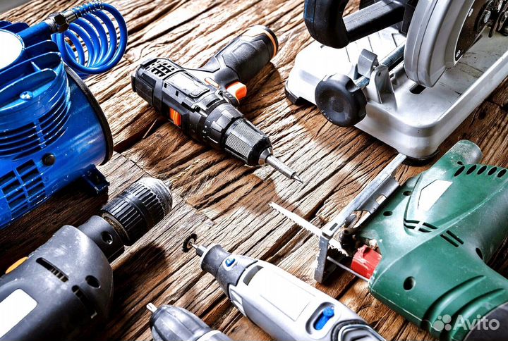 Требуется Помощник мастера