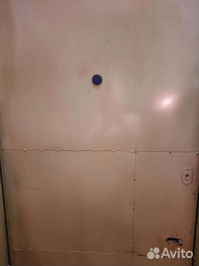 Металлические двери б/у