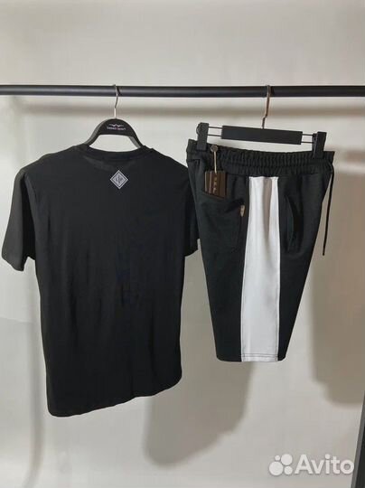 Костюм шорты и футболка Loro Piana