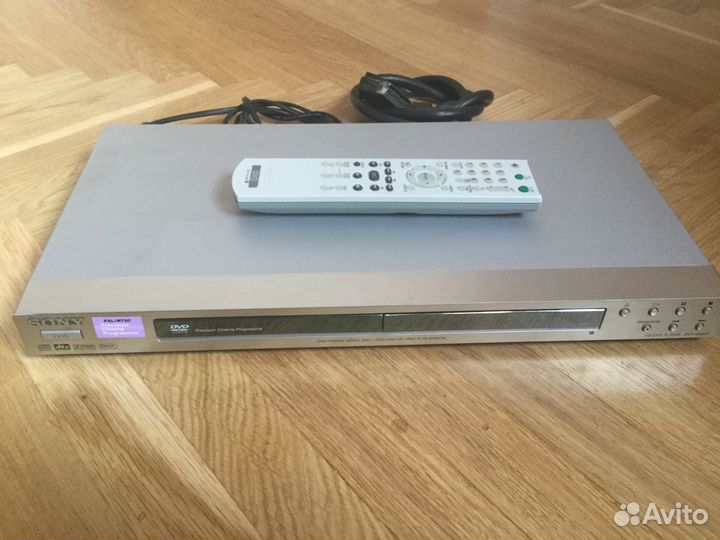 CD/DVD плеер Sony DVP-NS52P