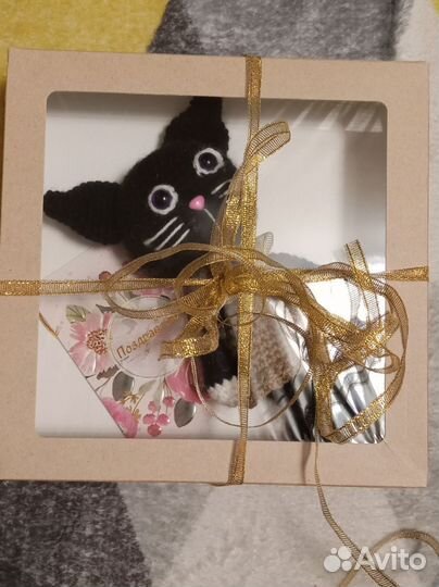 Вязаный черный котик