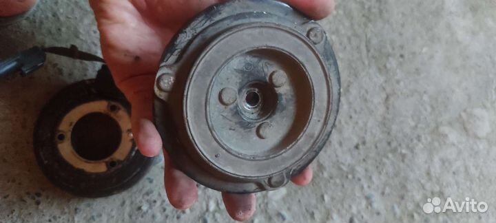 Катушка компрессора кондиционера Ниссан теана j32