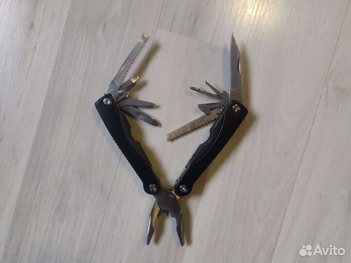 Мультитулы