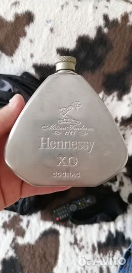 Фляжка Хенеси