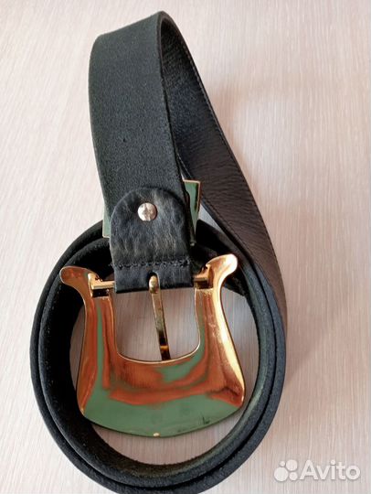 Ремень с красивой пряжкой