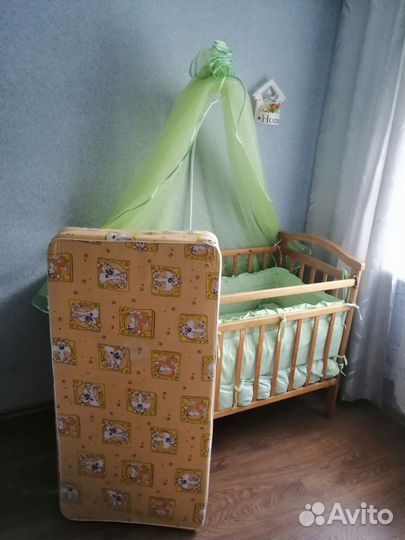 Кровать с балдахином