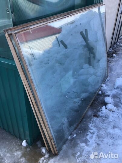 Окна с деревянными рамами