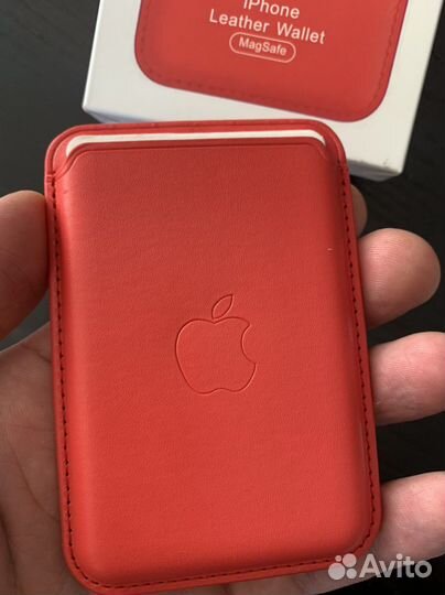 Кошелёк MagSafe с анимацией