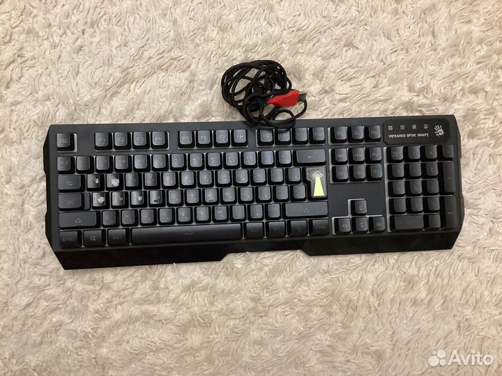 Игровая клавиатура Bloody