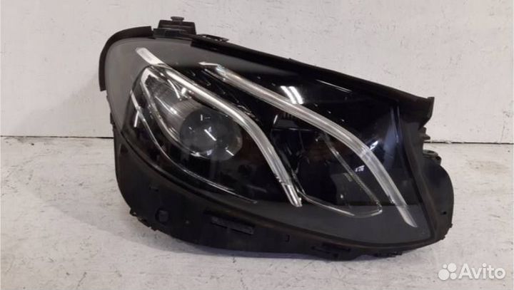 Фара на Mercedes w213 Full LED