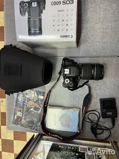 Canon 600d 18-135 как новый, полный комплект