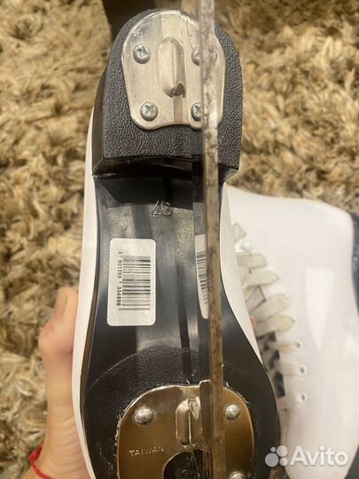 Коньки фигурные Graf Davos Gold 37р