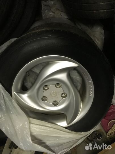 Продам колесо на запаску рав4