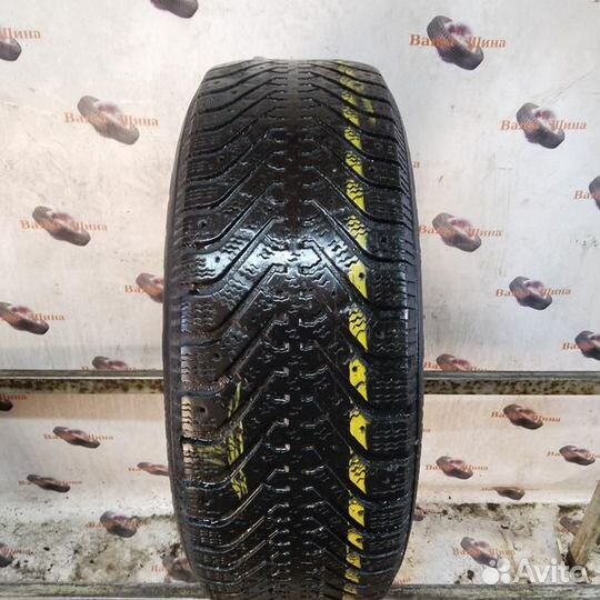 Goodyear UltraGrip 500 215/60 R16
