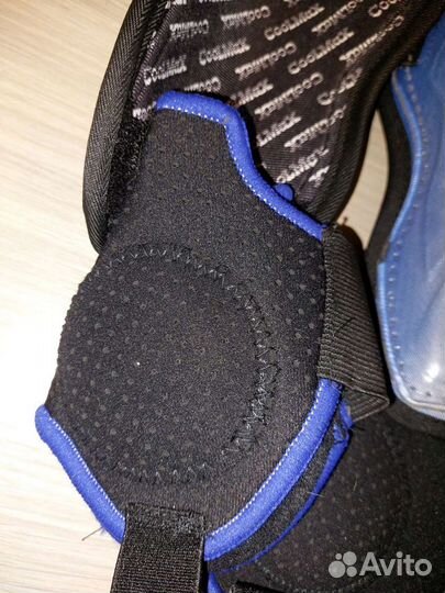 Щитки футбольные kelme