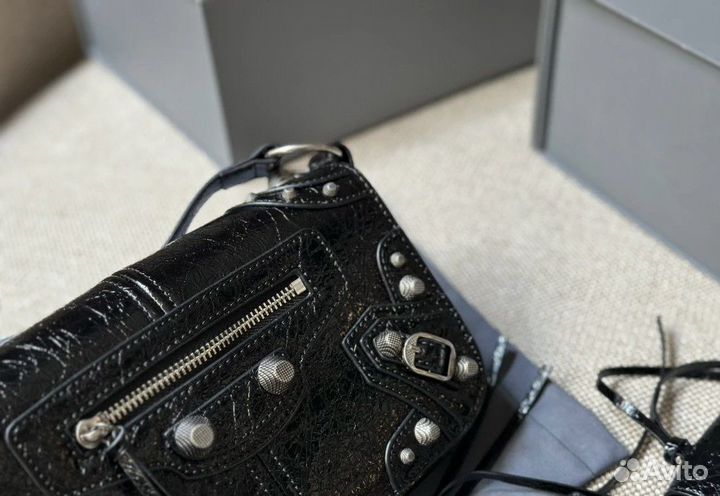 Сумка Balenciaga Le Cagole натуральная кожа y2k