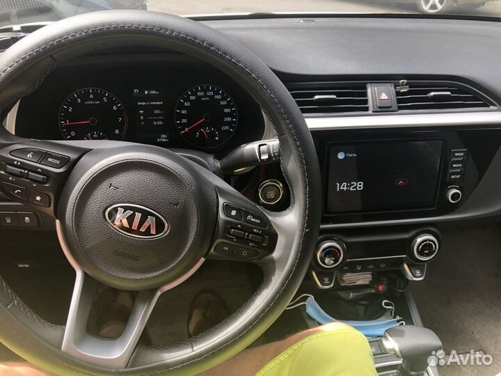 Kia Rio 1.6 AT, 2020, 13 000 км