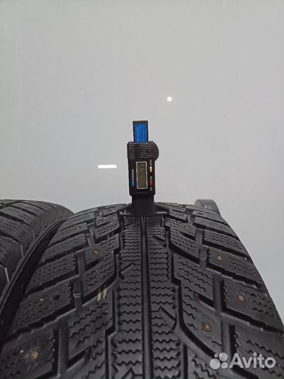 Kumho I'Zen RV Stud KC16 235/60 R18