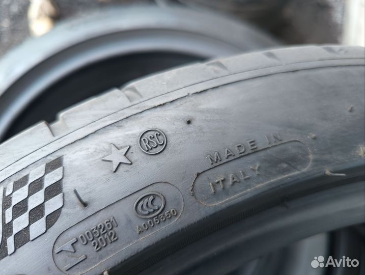 Michelin Pilot Sport 4 245/40 R19 и 275/35 R19