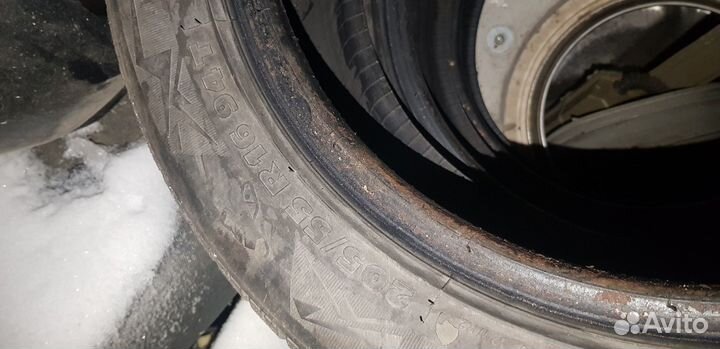 Kormoran Stud 205/55 R16 94T