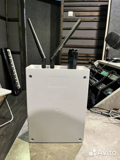 4G антенна, роутер Keenetic 4G, модем EM7455