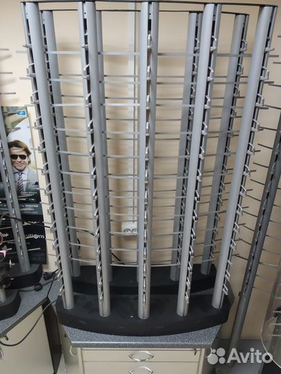 Стойка напольная для очков