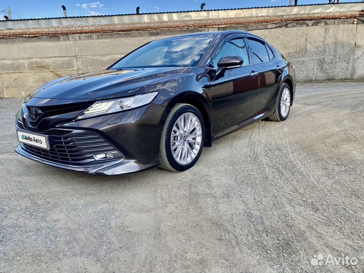 Toyota Camry 2.5 AT, 2019, 115 000 км