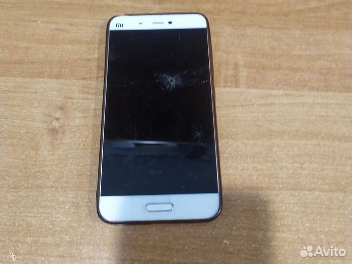 Xiaomi Mi 5, 3/64 ГБ