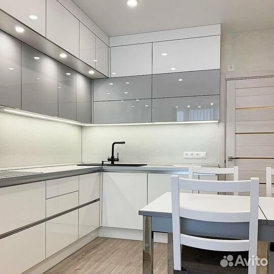 Изготовление кухни на заказ. Фабрика в Москве