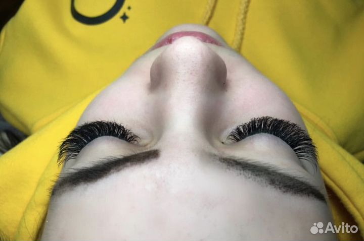 Наращивание ресниц на дому