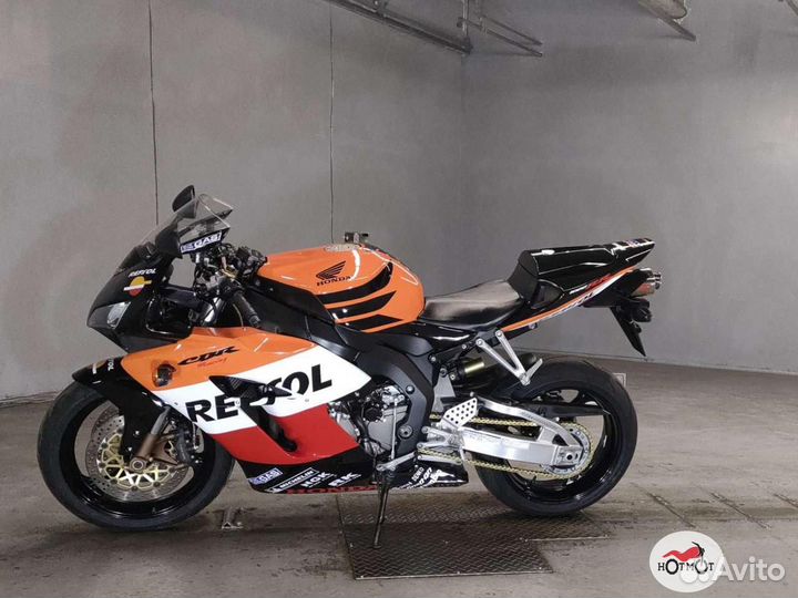 Honda CBR 1000 RR/RA Fireblade 2004г