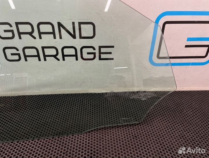 Стекло переднее правое Mercedes-Benz E-Class W212