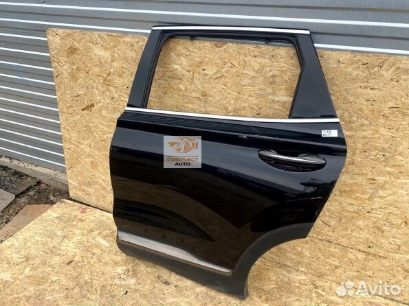 Дверь задняя левая Hyundai Santa Fe 4 TM
