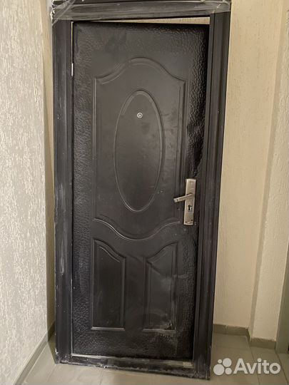 Дверь входная железная бу