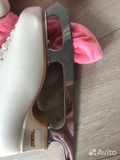 Коньки для фигурного катания edea overture р. 255