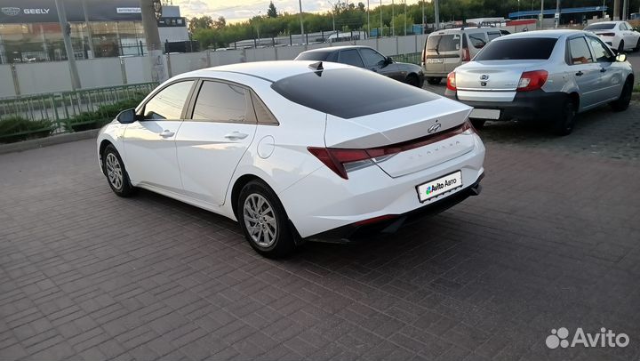 Hyundai Elantra 1.6 AT, 2021, 63 000 км