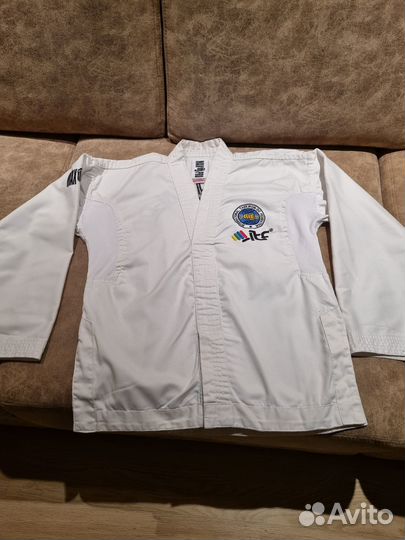 Добок для тхеквондо фирмы Max pro, рост 150