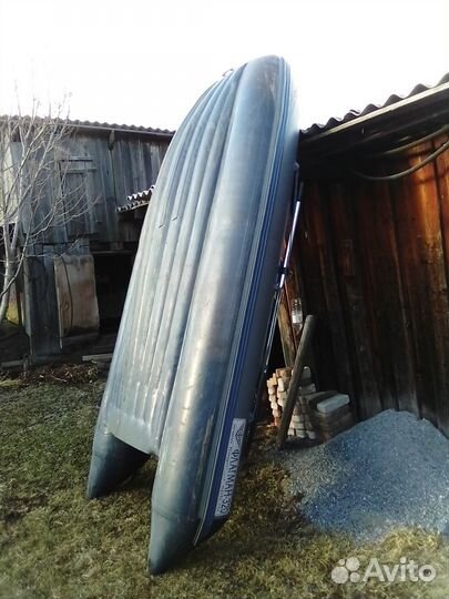 Лодка флагман-320