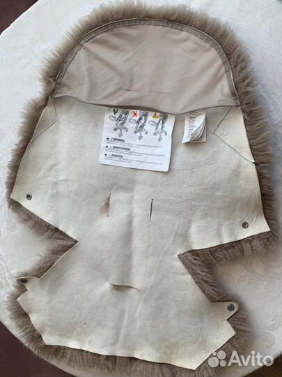 Овчина в коляску stokke
