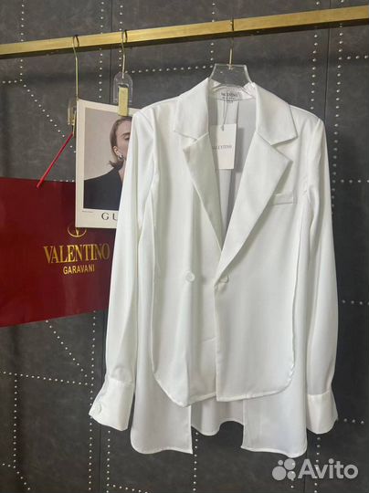 Костюм женский valentino