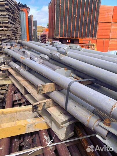 Подкосы для опалубки щитовой б/у