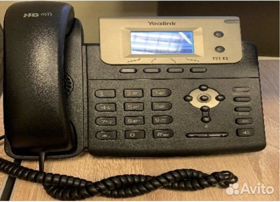 Настольный IP-телефон E2Yealink SIP-T21 E2