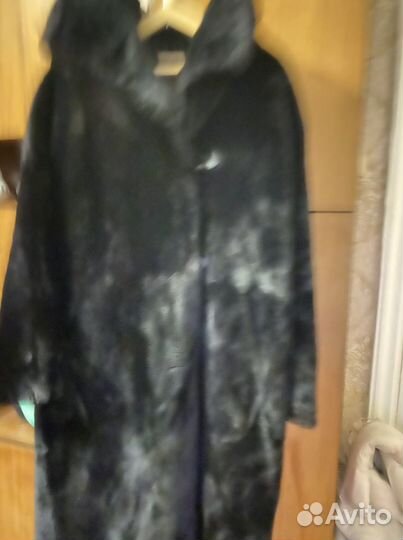 Шуба цигейковая новая, черна