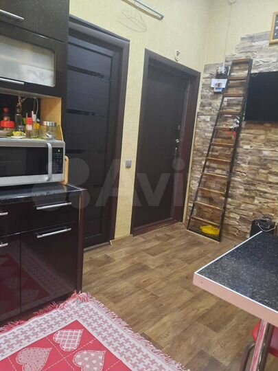 2-к. квартира, 43 м², 1/2 эт.