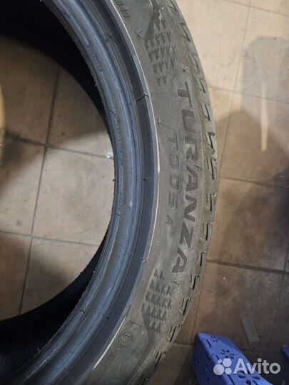 Bridgestone Turanza T005A 235/45 R18