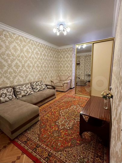 1-к. квартира, 49 м², 2/5 эт.