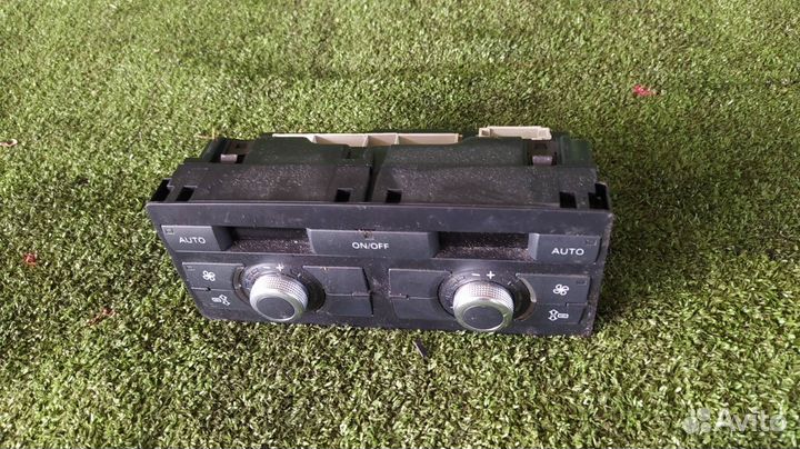 Блок управления климат-контролем Audi Q7 BAR 2006