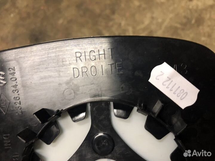 Стёкла бокавые для renault логан